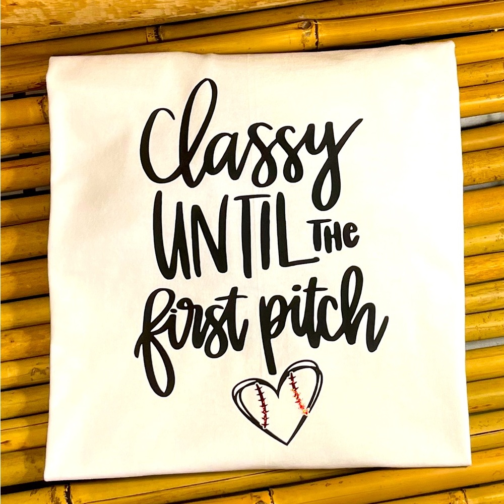 Medium tshirt “first pitch”